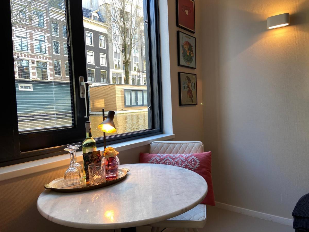 Houseboat Sophia Hotel Amsterdam Exterior photo